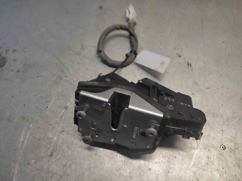 Recambio de cerradura puerta delantera derecha para bmw serie 3 berlina (e46) 320d referencia OEM IAM   7 PINS