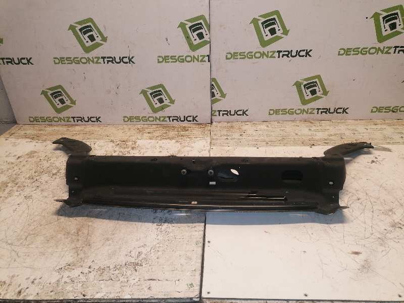Recambio de travesaño superior para citroën berlingo 1.9 d 600 furg. referencia OEM IAM   