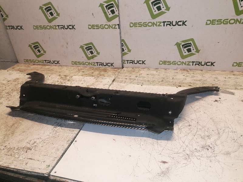 Recambio de travesaño superior para citroën berlingo 1.9 d 600 furg. referencia OEM IAM   