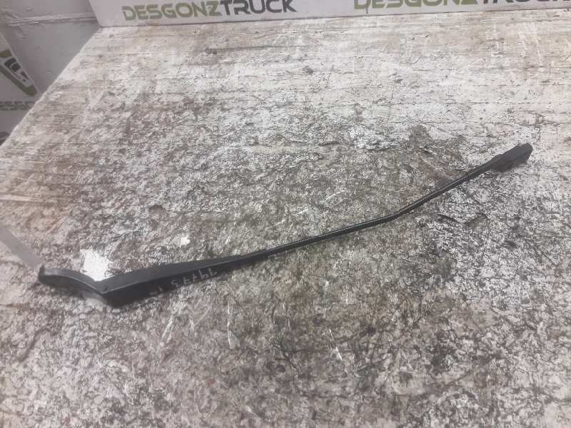 Recambio de brazo limpia delantero izquierdo para citroën berlingo cuadro sx referencia OEM IAM 9682974380  