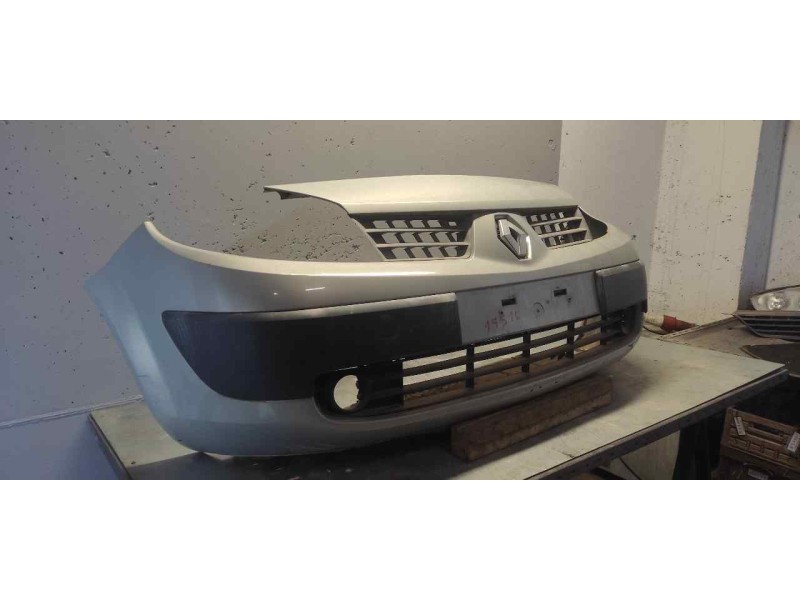 Recambio de paragolpes delantero para renault scenic ii authentique referencia OEM IAM   