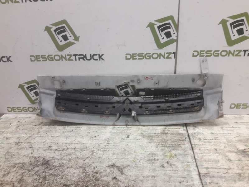 Recambio de rejilla delantera central para citroën berlingo hdi 75 600 first kasten referencia OEM IAM   