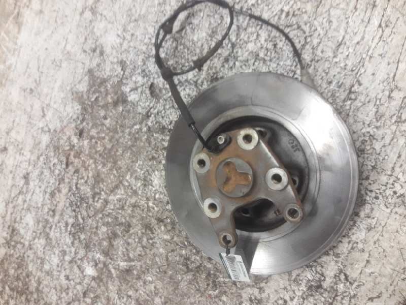 Recambio de buje trasero derecho para citroën berlingo cuadro sx referencia OEM IAM   