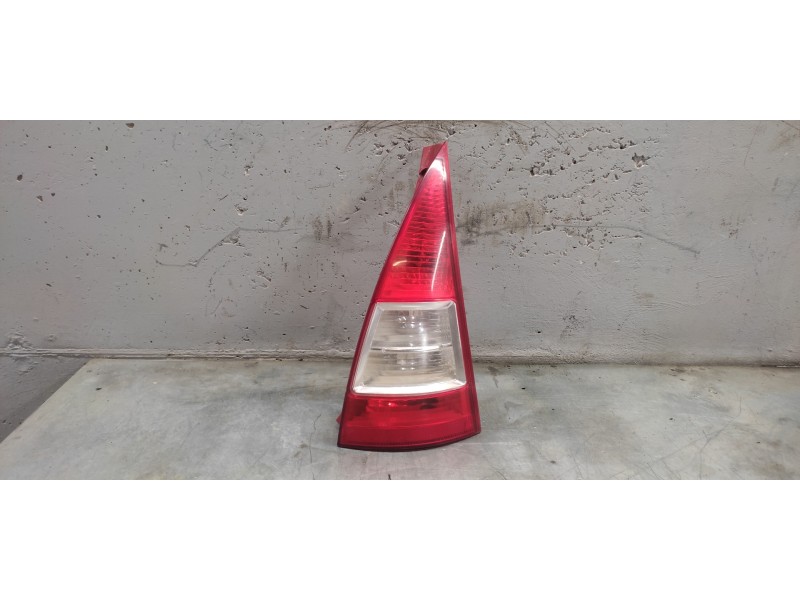 Recambio de piloto trasero derecho para citroën c3 1.1 furio referencia OEM IAM   