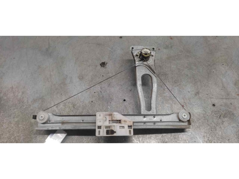 Recambio de elevalunas trasero derecho para citroën c3 1.4 audace referencia OEM IAM 9680027380 MANUAL 