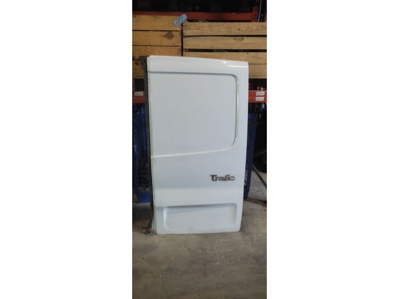 Recambio de porton trasero derecho para renault trafic combi (ab 4.01) 1.9 diesel referencia OEM IAM   