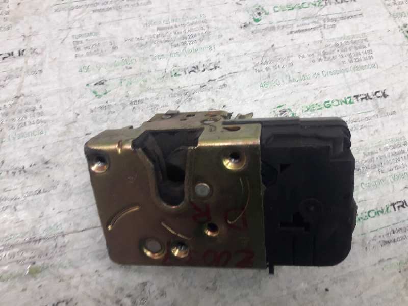 Recambio de cerradura puerta delantera derecha para citroën xsara coupe 1.6 vtr referencia OEM IAM   