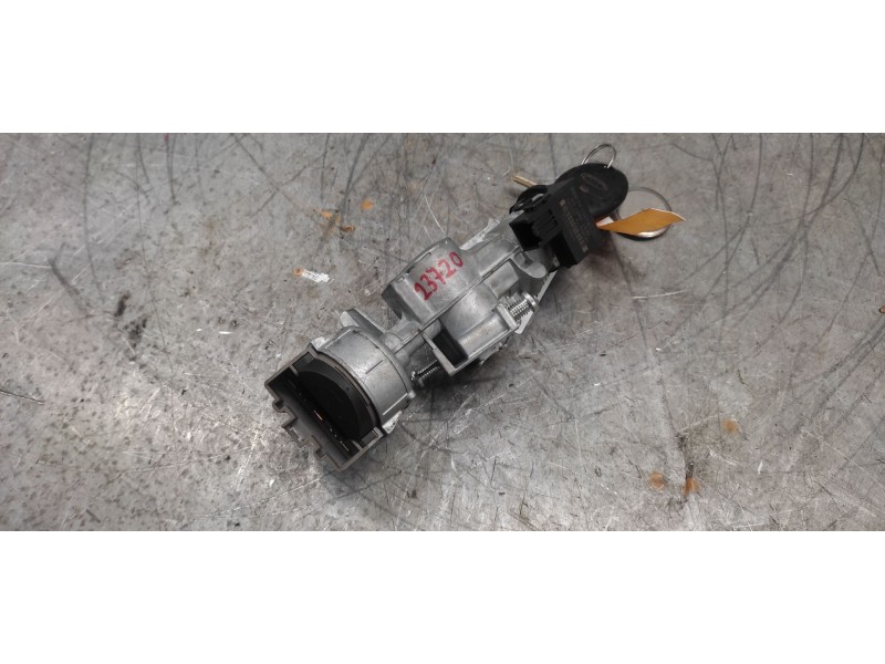 Recambio de conmutador de arranque para ford tourneo connect (tc7) familiar referencia OEM IAM 9T163F880AA  