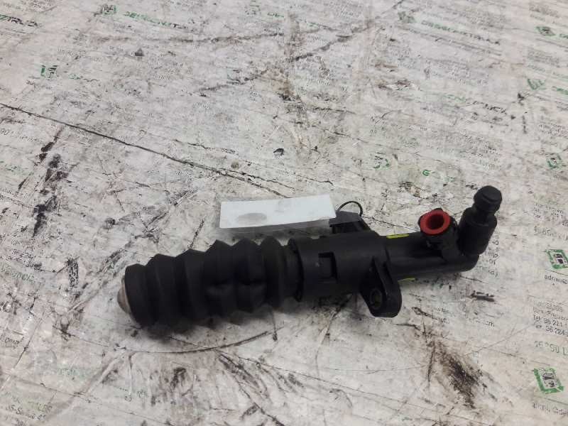 Recambio de bombin embrague para citroën c4 berlina 1.6 16v hdi referencia OEM IAM 9637030980 486283004502 