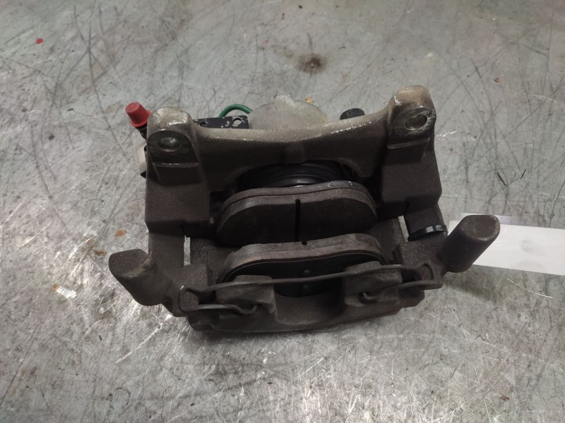 Recambio de pinza freno delantera izquierda para peugeot 206 berlina 1.4 hdi referencia OEM IAM   