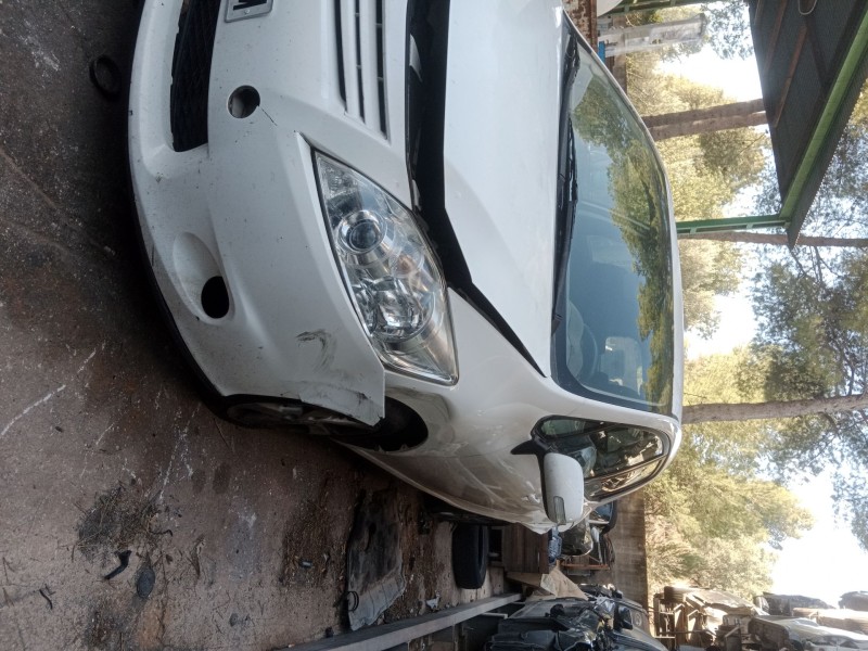 toyota auris del año 2011