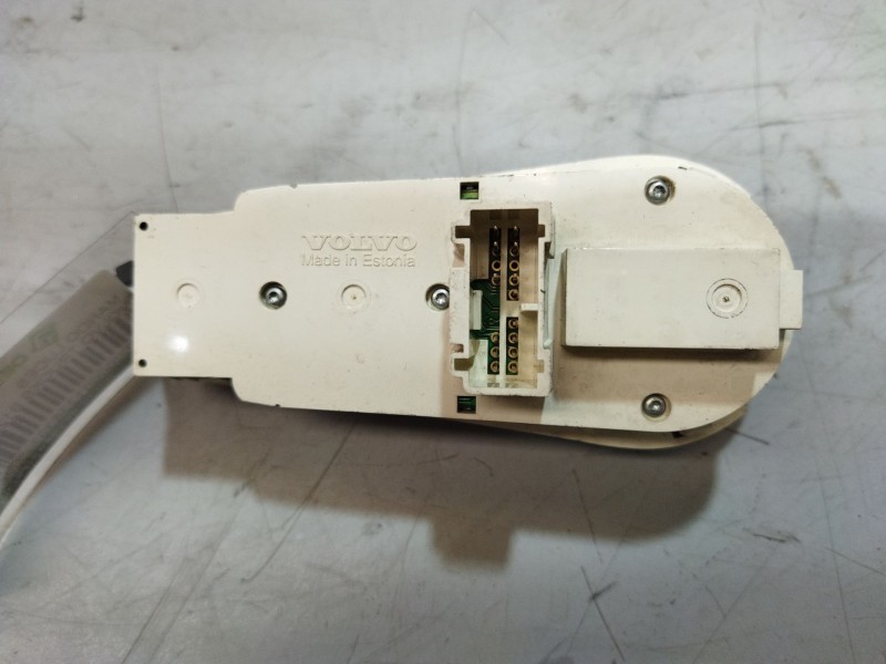 Recambio de mando luces para volvo trucks b12b referencia OEM IAM 20953569  