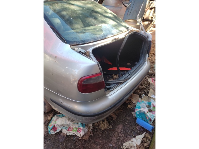 seat toledo (1m2) del año 2004