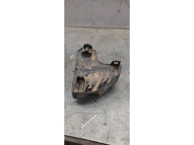 Recambio de soportes paragolpes para citroën c4 berlina collection referencia OEM IAM 9652703480  DERECHO