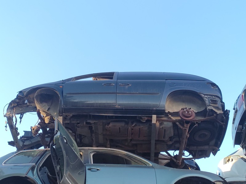 chrysler voyager (rg) del año 2001