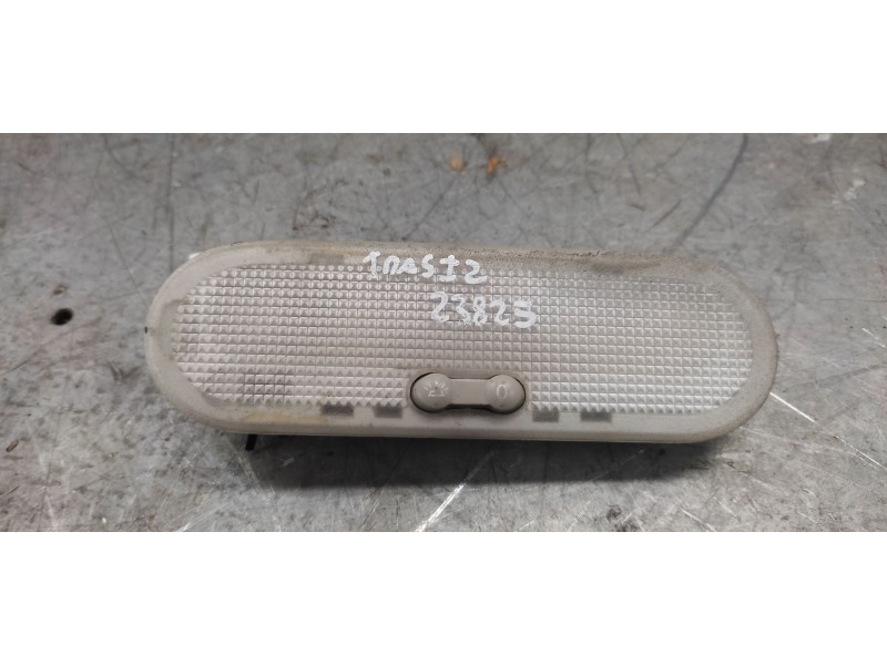 Recambio de luz interior para renault kangoo dynamique referencia OEM IAM   
