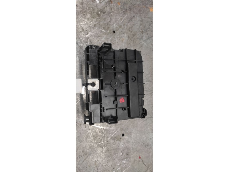 Recambio de bsm caja fusibles para peugeot partner kasten confort pack l1 referencia OEM IAM   