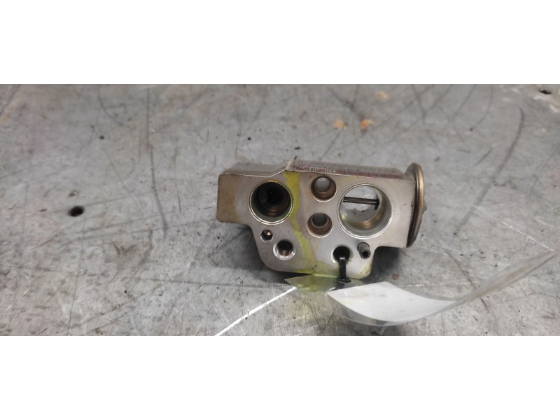 Recambio de valvula expansion para audi a3 (8p) 1.6 ambiente referencia OEM IAM 1K1820103  