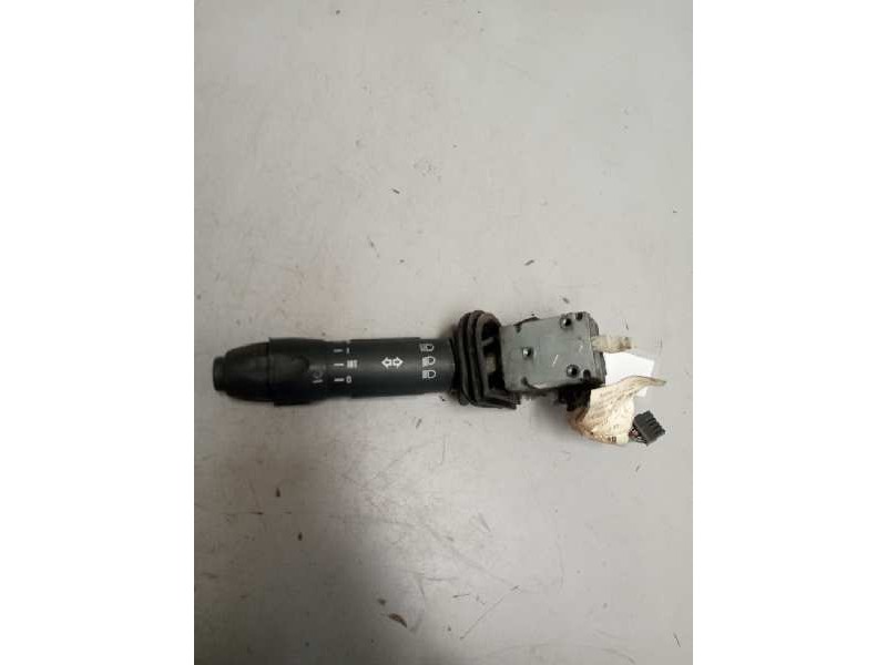 Recambio de mando intermitentes para iveco stralis (as) 12.9 diesel referencia OEM IAM 504213154  