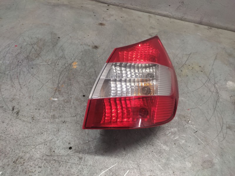 Recambio de piloto trasero derecho para renault scenic ii authentique referencia OEM IAM   