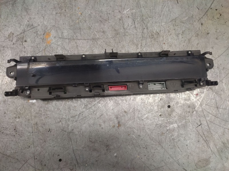 Recambio de cuadro instrumentos para renault scenic ii authentique referencia OEM IAM 8200461294H  NS9730713U