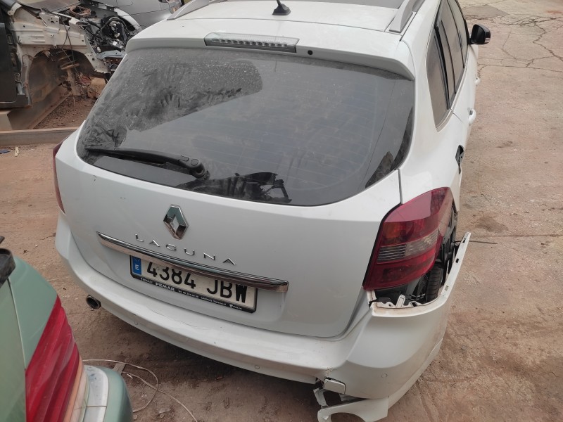 renault laguna grandtour iii del año 2004