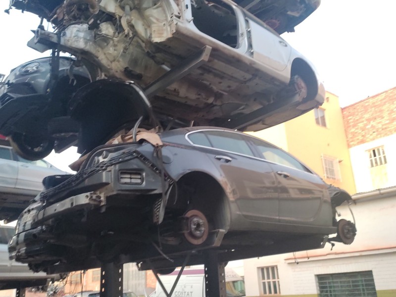 opel insignia berlina del año 2009