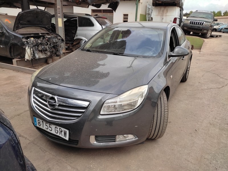 opel insignia berlina del año 2009