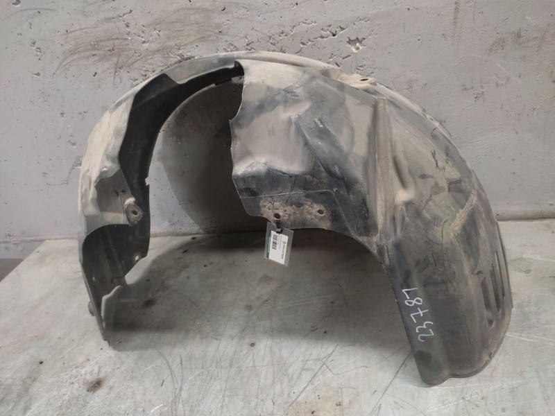 Recambio de paso rueda izquierdo para ford fiesta (cb1) referencia OEM IAM  DELANTERO 
