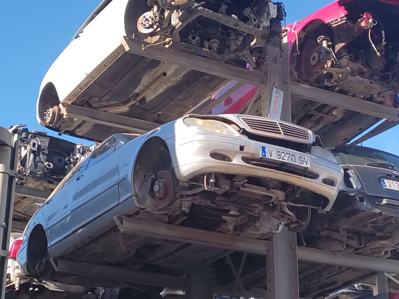 mercedes-benz clase s (w220) berlina del año 1999