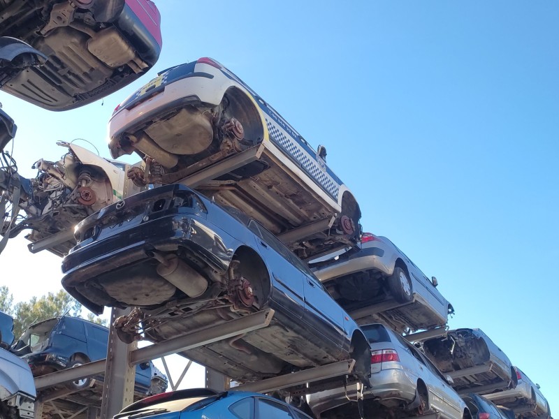 mazda 626 berlina (gf) del año 2000