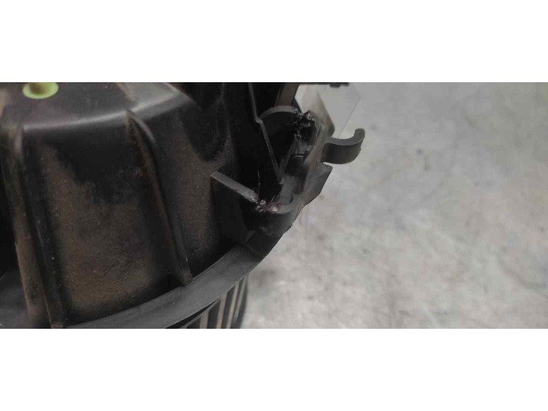 Recambio de ventilador calefaccion para citroën c3 hdi 70 furio referencia OEM IAM   2 PINS