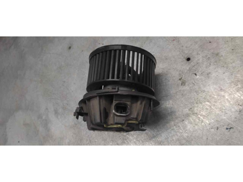 Recambio de ventilador calefaccion para citroën c3 hdi 70 furio referencia OEM IAM   2 PINS
