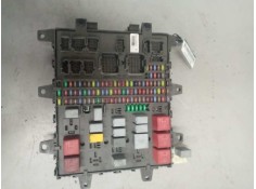 Recambio de caja reles / fusibles para renault premium distribution fg 4x2 corto referencia OEM IAM 7421169993  