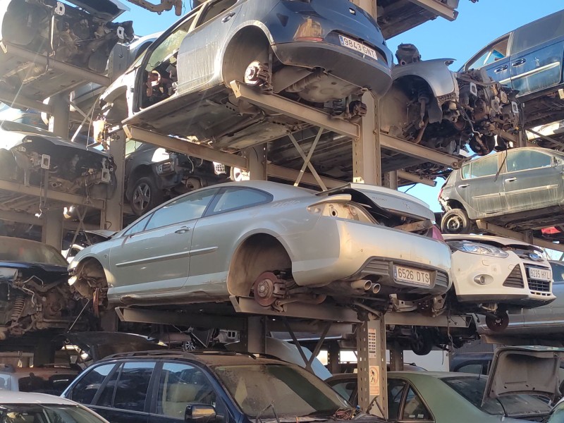 peugeot 407 coupe del año 2005