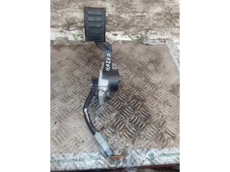 Recambio de pedal acelerador para volvo fh xxx referencia OEM IAM 21116880  