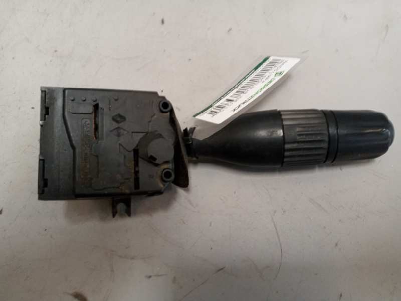 Recambio de mando limpia para renault magnum ab 2005 12.0 diesel referencia OEM IAM 5010480375  