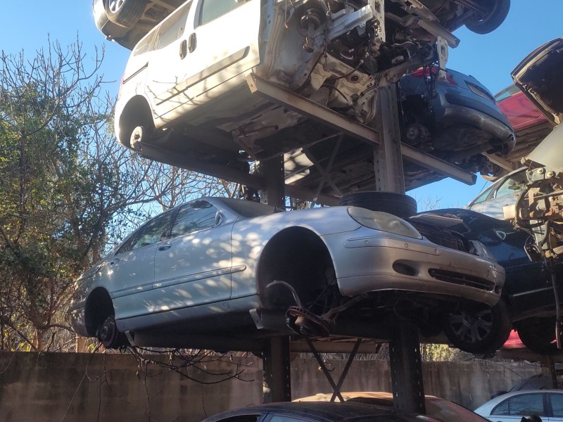 mercedes-benz clase s (w220) berlina del año 2000