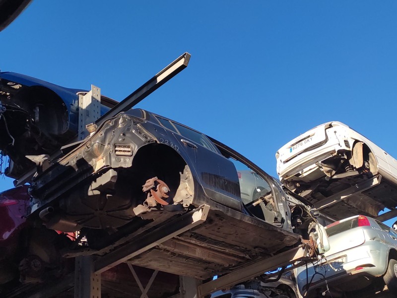 renault megane iii berlina 5 p del año 2009