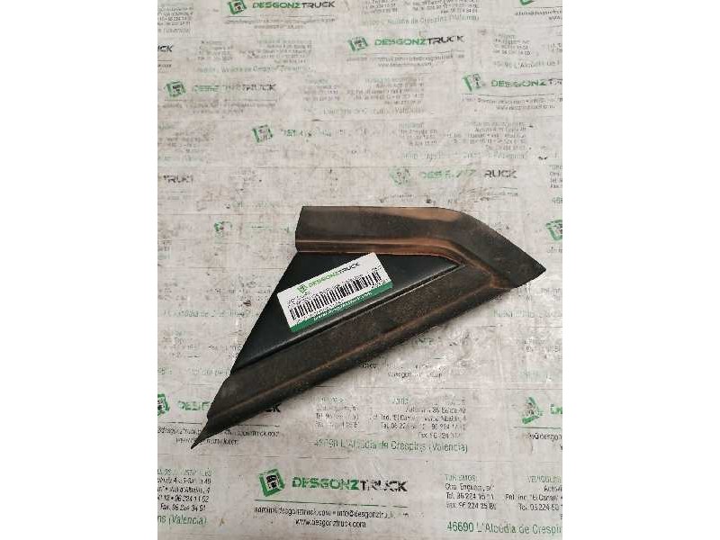 Recambio de moldura para citroën c4 berlina collection referencia OEM IAM 9653081177  