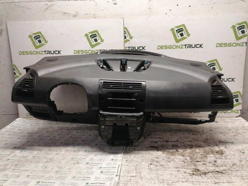 Recambio de salpicadero para citroën c4 berlina collection referencia OEM IAM   