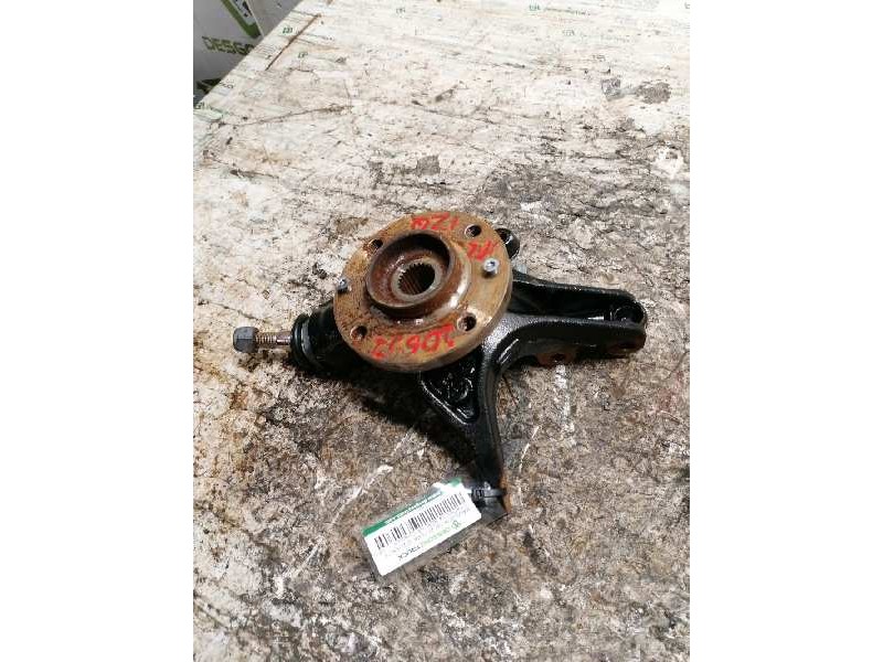 Recambio de mangueta delantera izquierda para citroën c4 berlina collection referencia OEM IAM   