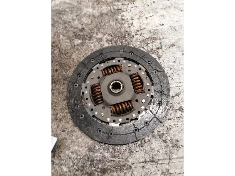 Recambio de kit embrague para citroën c4 berlina collection referencia OEM IAM 9670270080  