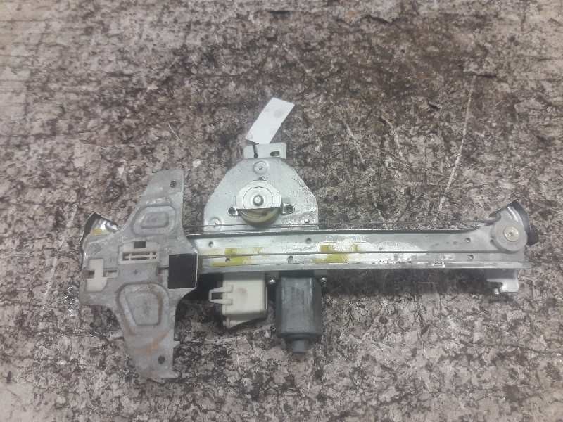 Recambio de elevalunas trasero izquierdo para citroën c4 berlina collection referencia OEM IAM 0130822239 1137328165 6 PINS