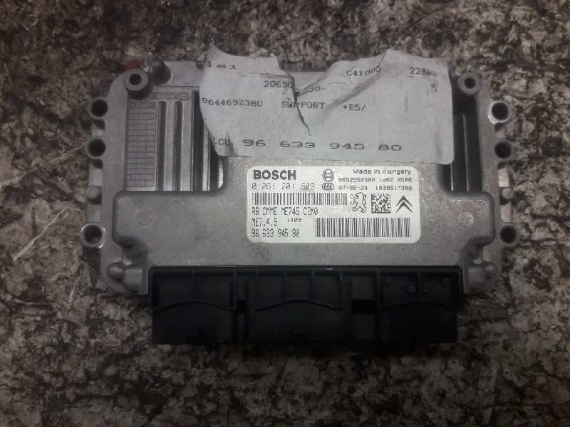 Recambio de centralita motor uce para citroën c4 berlina collection referencia OEM IAM 0261201609 9663394580 9652552380