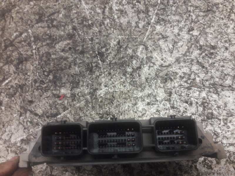 Recambio de centralita motor uce para citroën c4 berlina collection referencia OEM IAM 0261201609 9663394580 9652552380