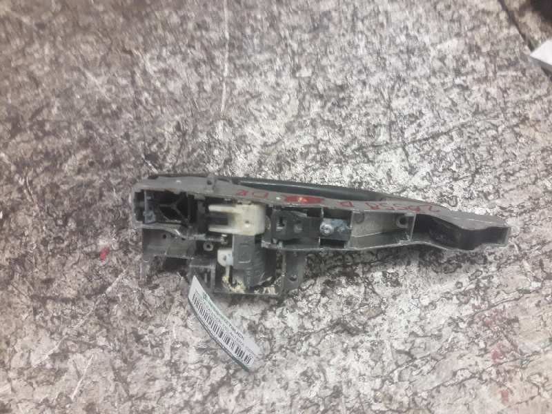 Recambio de maneta exterior delantera derecha para citroën c4 berlina collection referencia OEM IAM 9682508080  