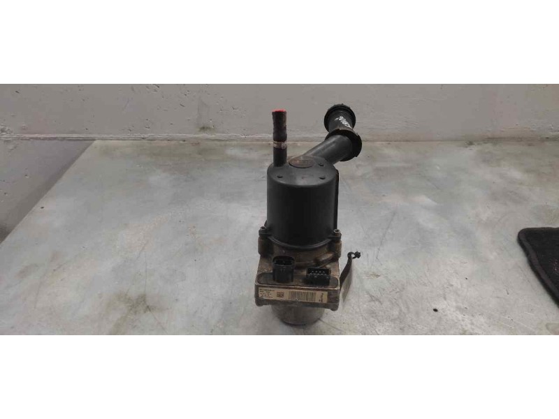 Recambio de bomba servodireccion para citroën c4 berlina lx referencia OEM IAM 9680989480 9/2 PINS 