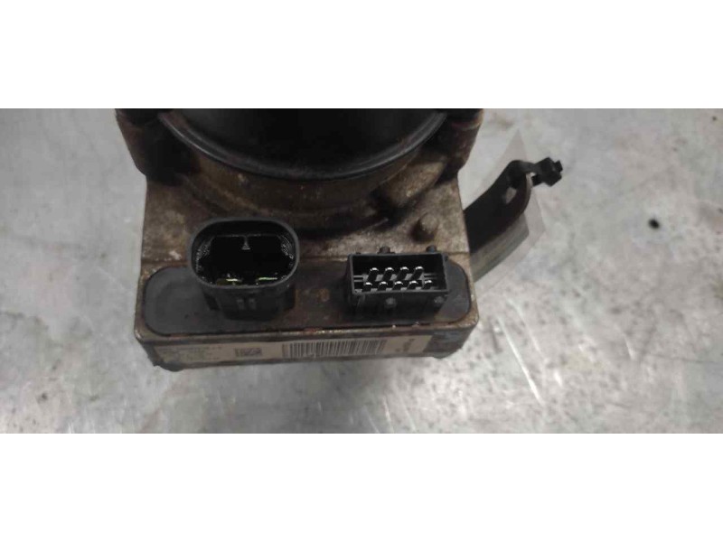 Recambio de bomba servodireccion para citroën c4 berlina lx referencia OEM IAM 9680989480 9/2 PINS 