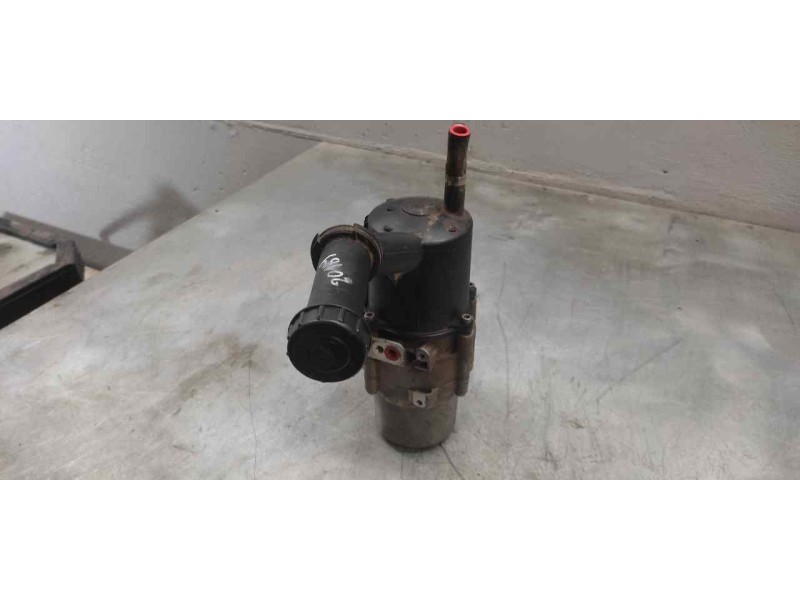 Recambio de bomba servodireccion para citroën c4 berlina lx referencia OEM IAM 9680989480 9/2 PINS 